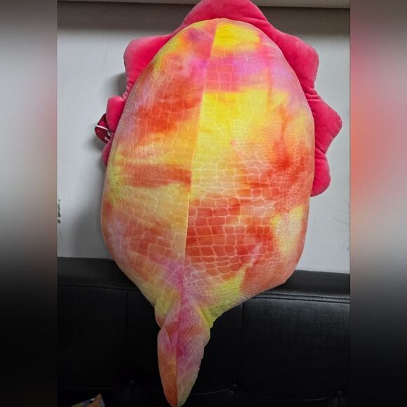 New Squishmallows Official 16 inch Trinity the Pink Triceratops Holding Pizza - Picture 3 of 7